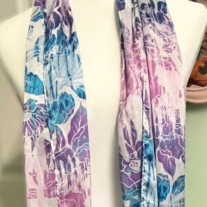 Studio 36 Floral Scarf